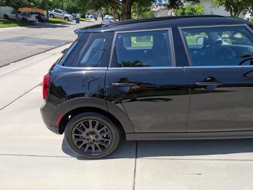 Black 2019 MINI Hardtop Cooper