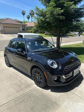 Black 2019 MINI Hardtop Cooper
