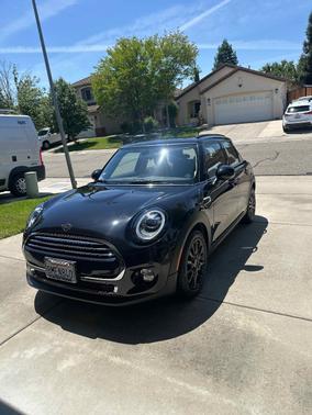 Black 2019 MINI Hardtop Cooper