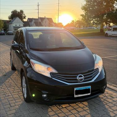 Black 2014 Nissan Versa Note SV
