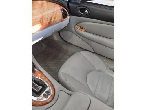 2006 Jaguar XK8 Base