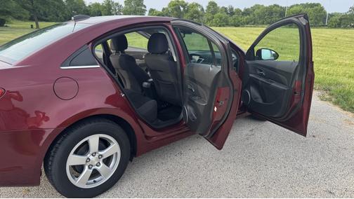 2015 Chevrolet Cruze 1LT