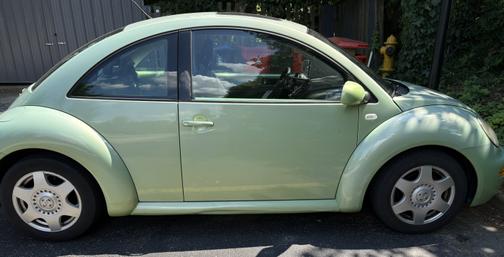 2001 Volkswagen New Beetle GLS