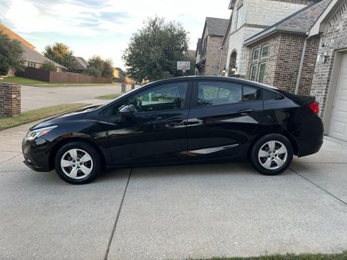 2018 Chevrolet Cruze LS