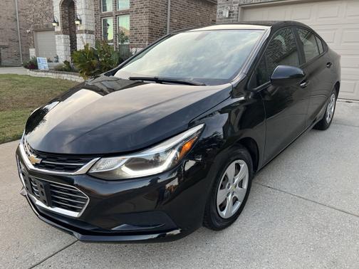 2018 Chevrolet Cruze LS