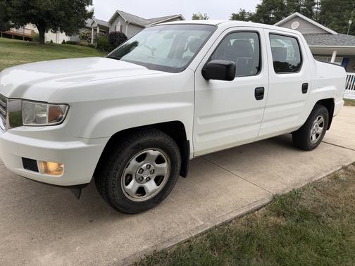 White 2012 Honda Ridgeline RT