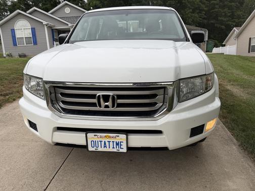 White 2012 Honda Ridgeline RT