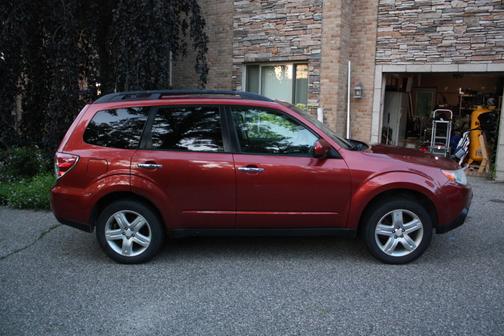 2010 Subaru Forester 2.5 X Premium