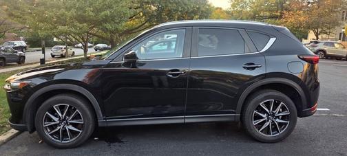 Black 2018 Mazda CX-5 Touring