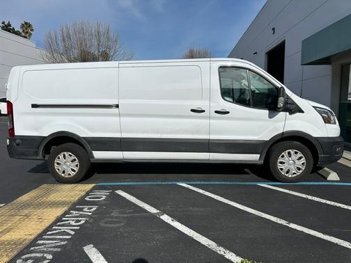 2022 Ford E-Transit T-350 Low Roof