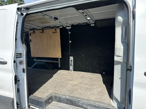 2022 Ford E-Transit T-350 Low Roof