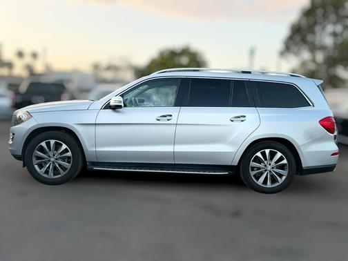 Silver 2015 Mercedes-Benz GL-Class GL 450 4MATIC