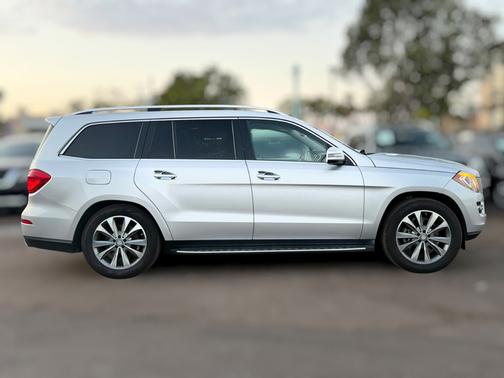 Silver 2015 Mercedes-Benz GL-Class GL 450 4MATIC