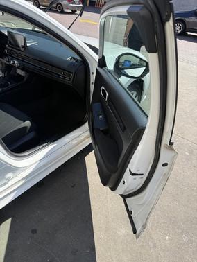 White 2022 Honda Civic LX