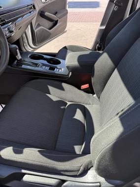 White 2022 Honda Civic LX