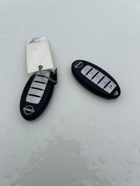 White 2025 Nissan Altima SV