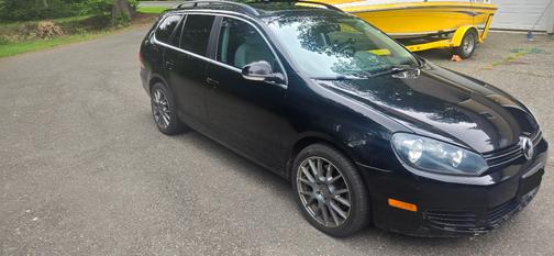 Black 2012 Volkswagen Jetta SportWagen TDI