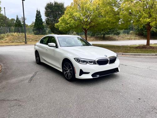 2021 BMW 330 i