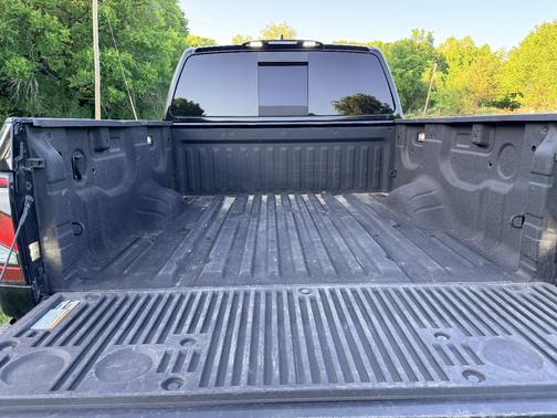 Black 2022 Nissan Titan Platinum Reserve