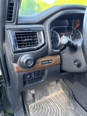Black 2022 Nissan Titan Platinum Reserve