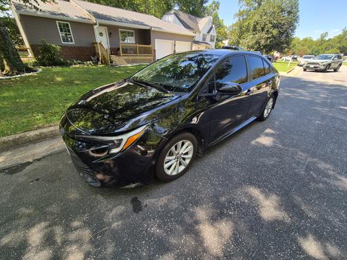 Black 2024 Toyota Corolla Hybrid LE