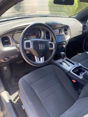 2012 Dodge Charger SE