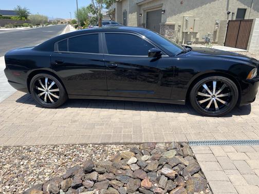 2012 Dodge Charger SE