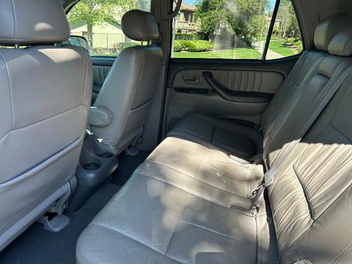 2004 Toyota Sequoia Limited