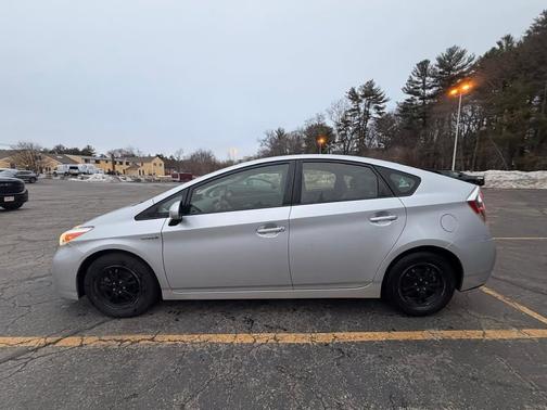 Gray 2015 Toyota Prius Four