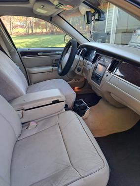 2006 Lincoln Town Car Designer