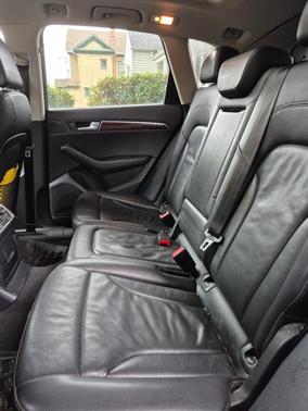 Gray 2011 Audi Q5 2.0T Premium