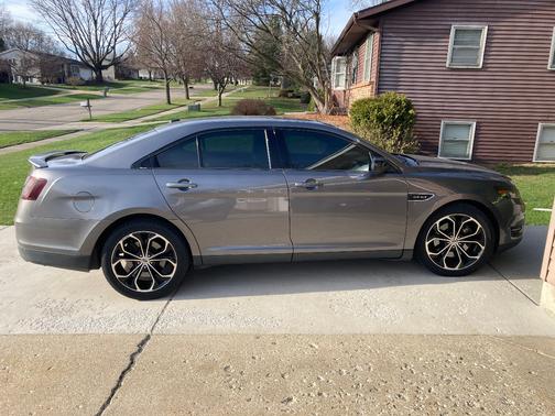 Gray 2014 Ford Taurus SHO