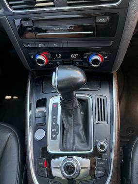 White 2015 Audi Q5 2.0T Premium Plus