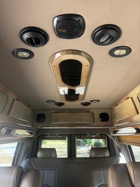 Gray 2005 Ford E150 Base