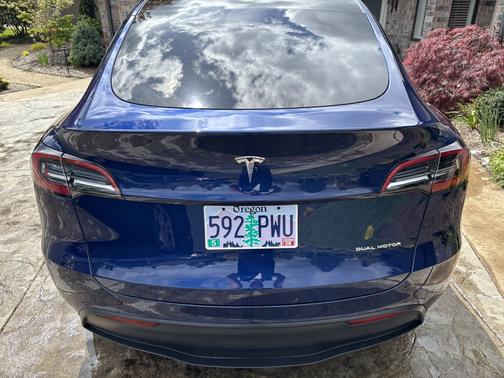 Blue 2024 Tesla Model Y Long Range