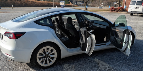2022 Tesla Model 3 Long Range