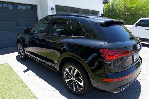 Black 2022 Audi Q5 45 S line Premium Plus