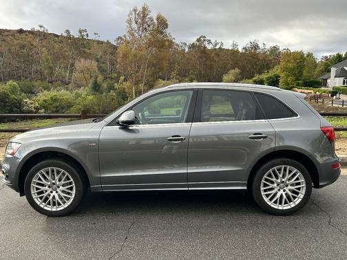 2017 Audi Q5 2.0T Premium Plus
