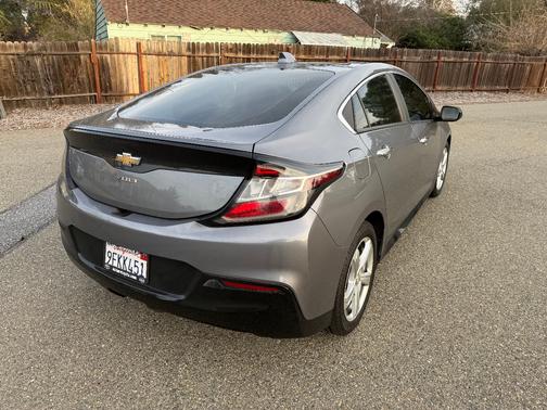 2018 Chevrolet Volt LT