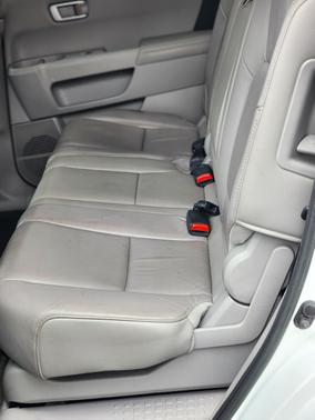 White 2014 Honda Pilot EX-L