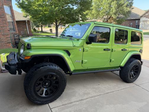 Green 2020 Jeep Wrangler Unlimited Sahara