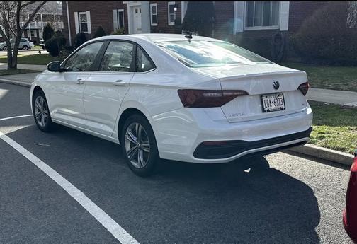 2023 Volkswagen Jetta 1.4T SE