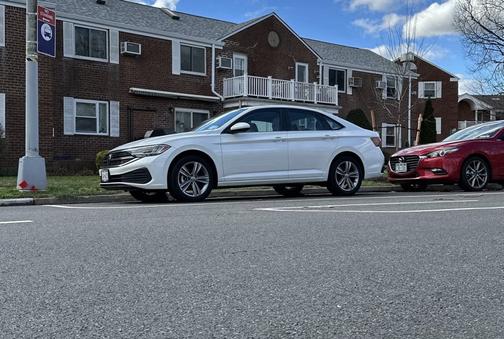 2023 Volkswagen Jetta 1.4T SE