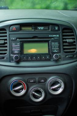 2011 Hyundai Accent GS