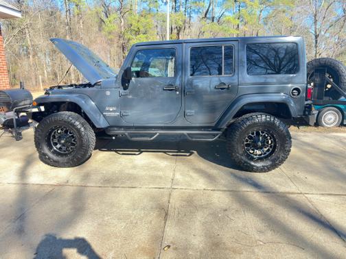 2017 Jeep Wrangler Unlimited Sahara
