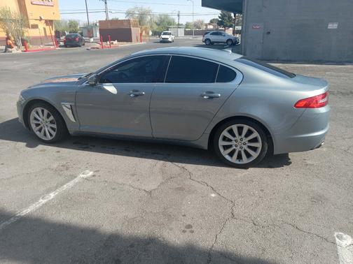 2013 Jaguar XF I4 T