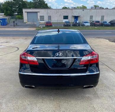 2013 Hyundai Genesis 3.8