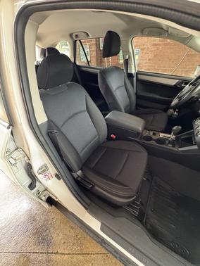 White 2017 Subaru Outback 2.5i Premium