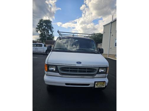 2003 Ford E350 Super Duty Base