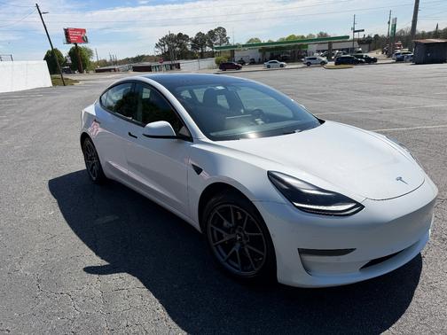 White 2021 Tesla Model 3 Standard Range Plus